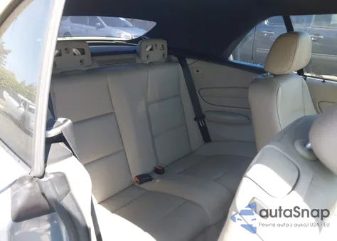 2010 BMW 128I из США, поврежденный, VIN WBAUN1C59AVH81962